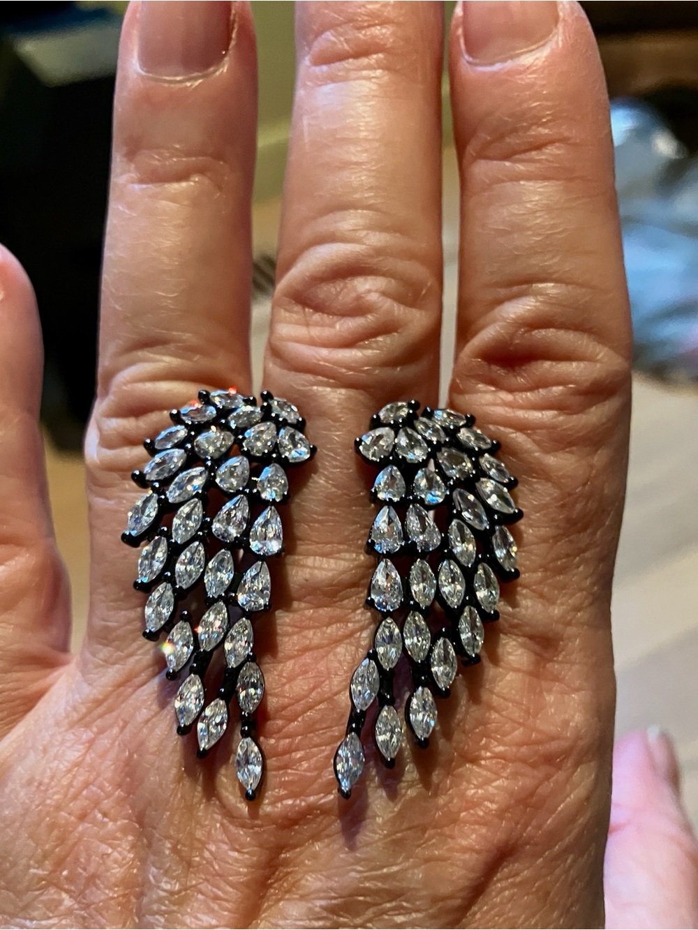 Crystal Marquise Wing Ring - Black and Clear